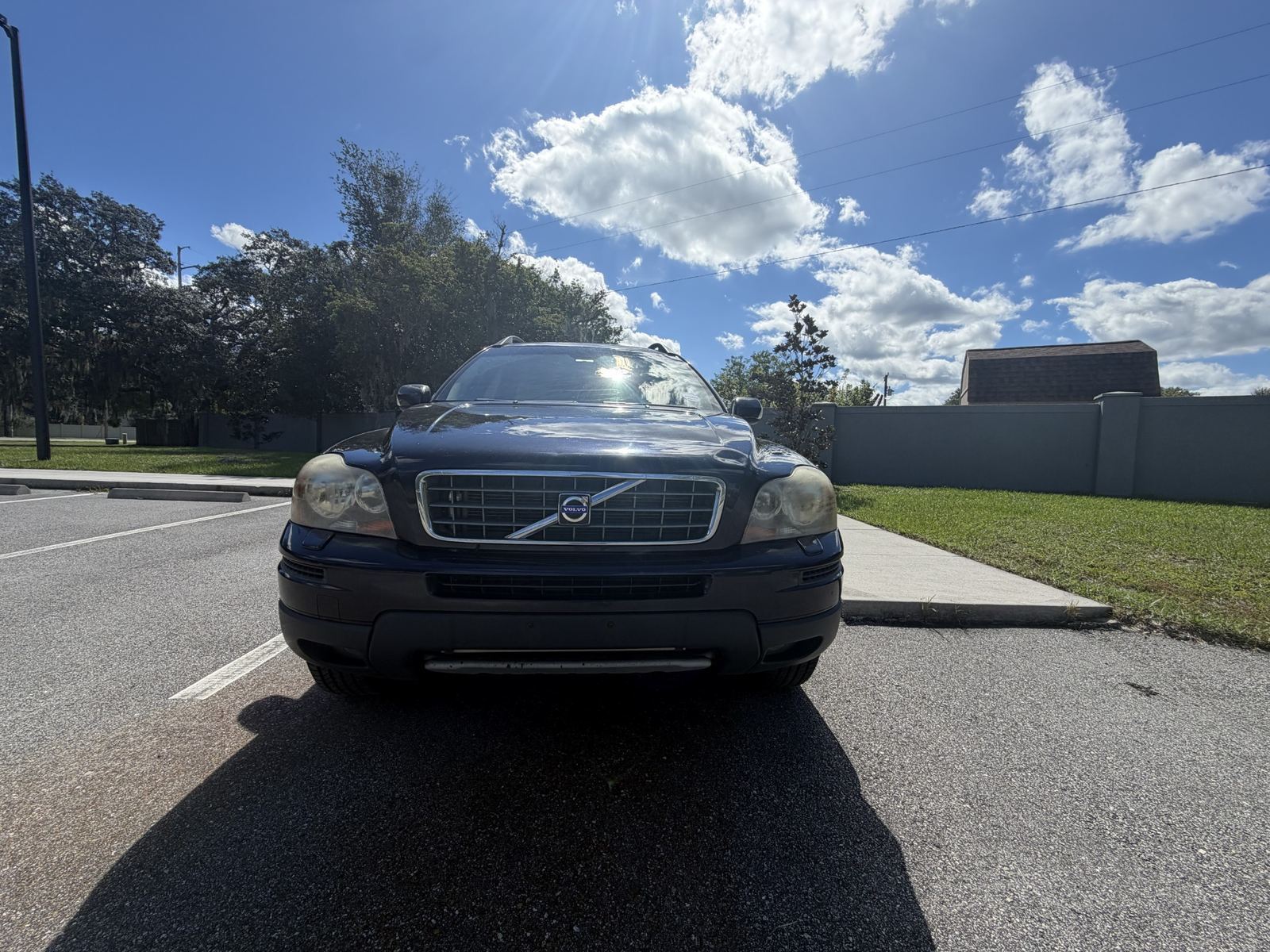 Vehicle photo 4